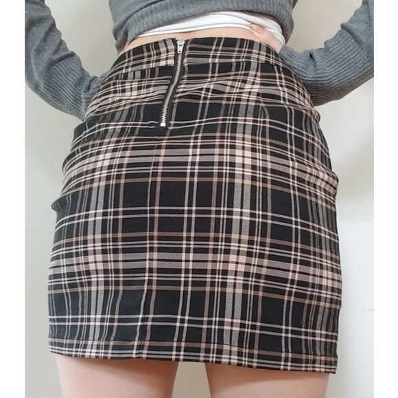 GARAGE "As if!" Mini Pencil Skirt(sold) - Picture 2 of 4